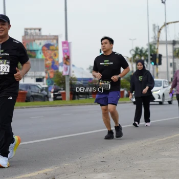 Runner Photo 2063582
