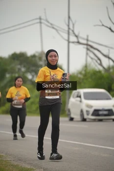 Runner Photo 2063622