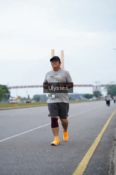 Runner Photo 2063667