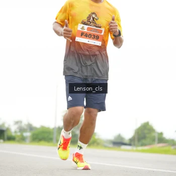 Runner Photo 2063689