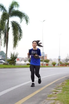 Runner Photo 2063698