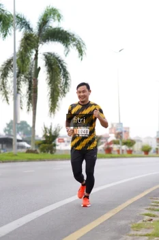 Runner Photo 2063784