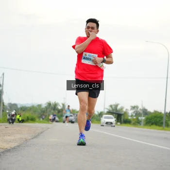 Runner Photo 2063809