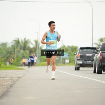 Runner Photo 2063810