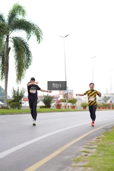 Runner Photo 2063827