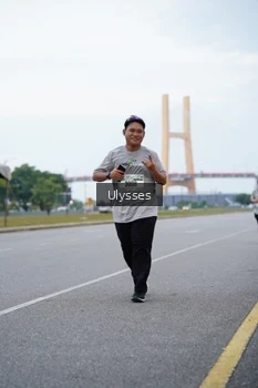 Runner Photo 2063850