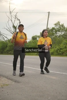 Runner Photo 2063872