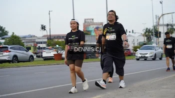 Runner Photo 2063879