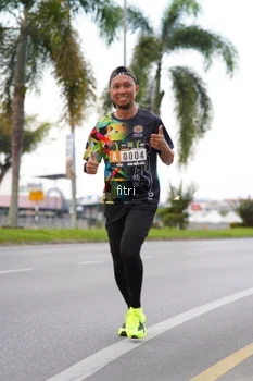 Runner Photo 2063891