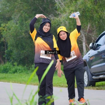 Runner Photo 2063902