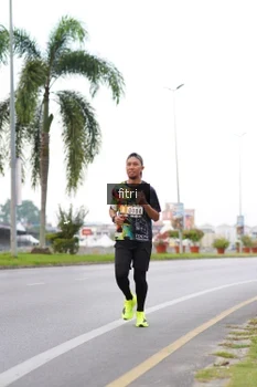 Runner Photo 2063934