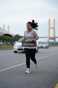 Runner Photo 2063939