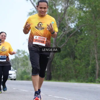 Runner Photo 2063985