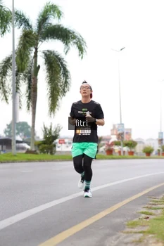 Runner Photo 2063993