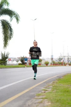 Runner Photo 2064021