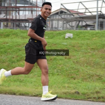 Runner Photo 2064038