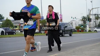 Runner Photo 2064042