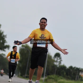 Runner Photo 2064069