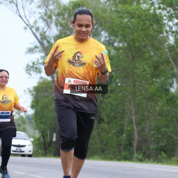 Runner Photo 2064101