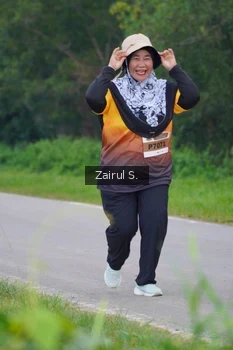 Runner Photo 2064125
