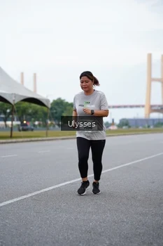 Runner Photo 2064146