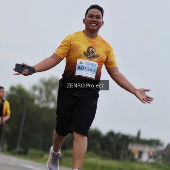 Runner Photo 2064152