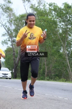 Runner Photo 2064167