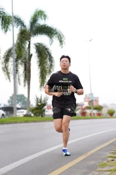 Runner Photo 2064182