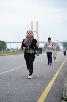 Runner Photo 2064217