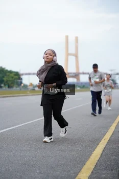 Runner Photo 2064268