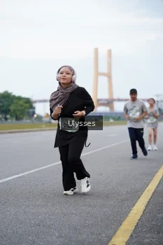 Runner Photo 2064294