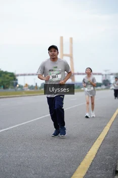 Runner Photo 2064296