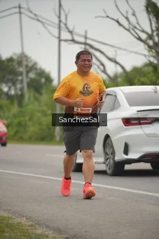 Runner Photo 2064297
