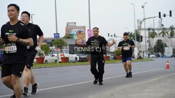 Runner Photo 2064310