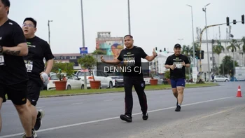 Runner Photo 2064324