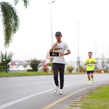 Runner Photo 2064366