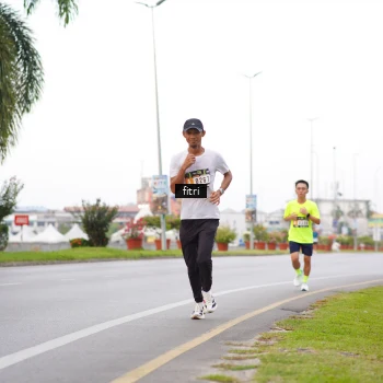 Runner Photo 2064372