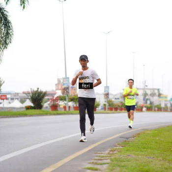 Runner Photo 2064376