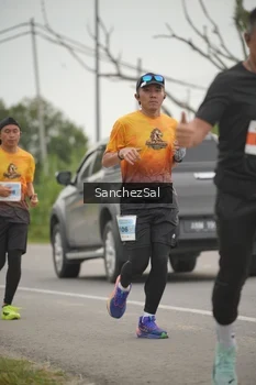 Runner Photo 2064407