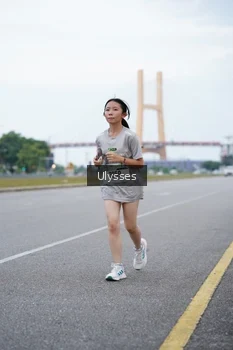 Runner Photo 2064456