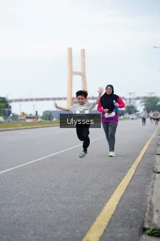 Runner Photo 2064541