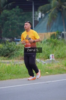 Runner Photo 2064575