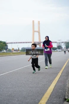 Runner Photo 2064601