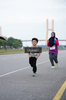 Runner Photo 2064630