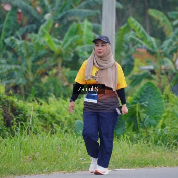 Runner Photo 2064650