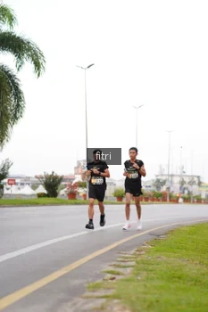 Runner Photo 2064654