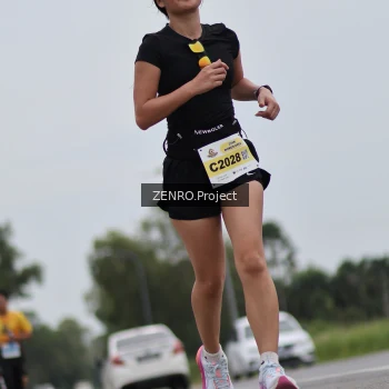 Runner Photo 2064714