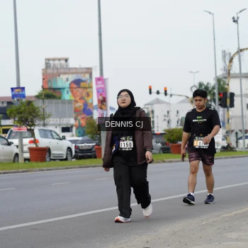 Runner Photo 2064764