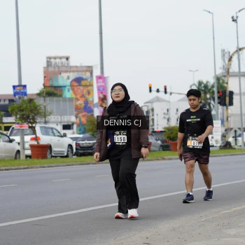 Runner Photo 2064771