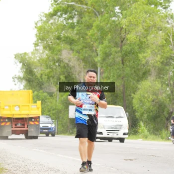 Runner Photo 2064783